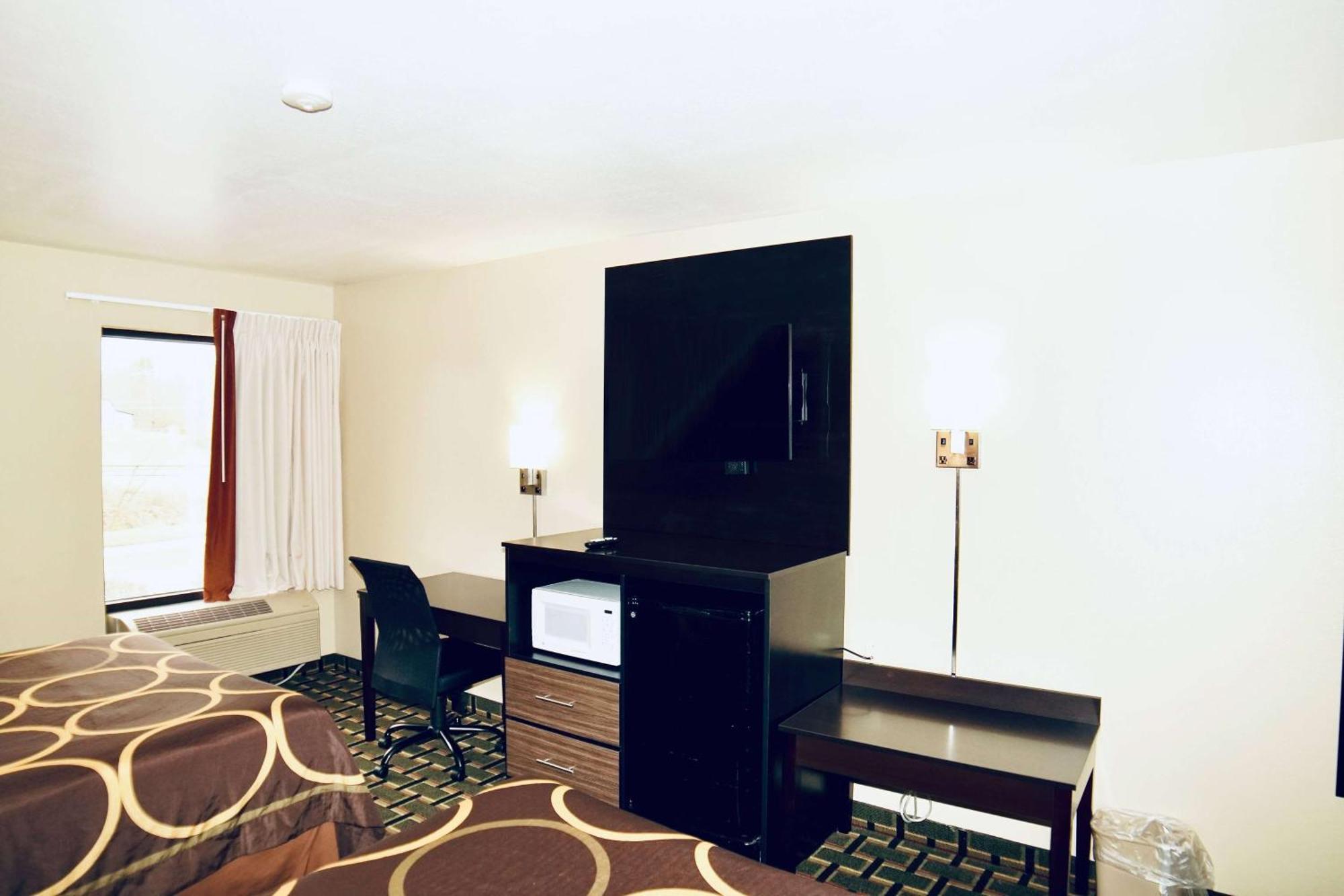 Super 8 By Wyndham Crossville Tn Zewnętrze zdjęcie